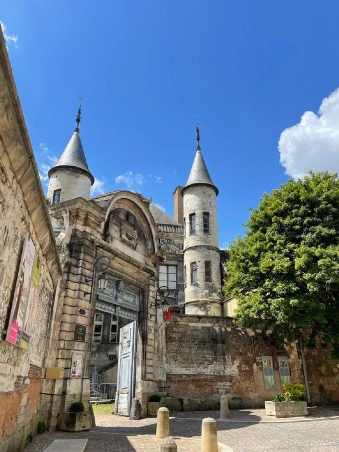 Domaine De La Foret D'Orient, Logis Hotel, Restaurant, Spa Et Golf Rouilly-Sacey Dış mekan fotoğraf